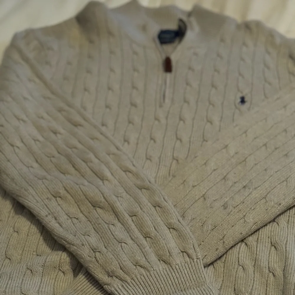 Polo by Ralph Lauren Men's Beige Cable Knit Zip Sweater - Picture 3 of 3